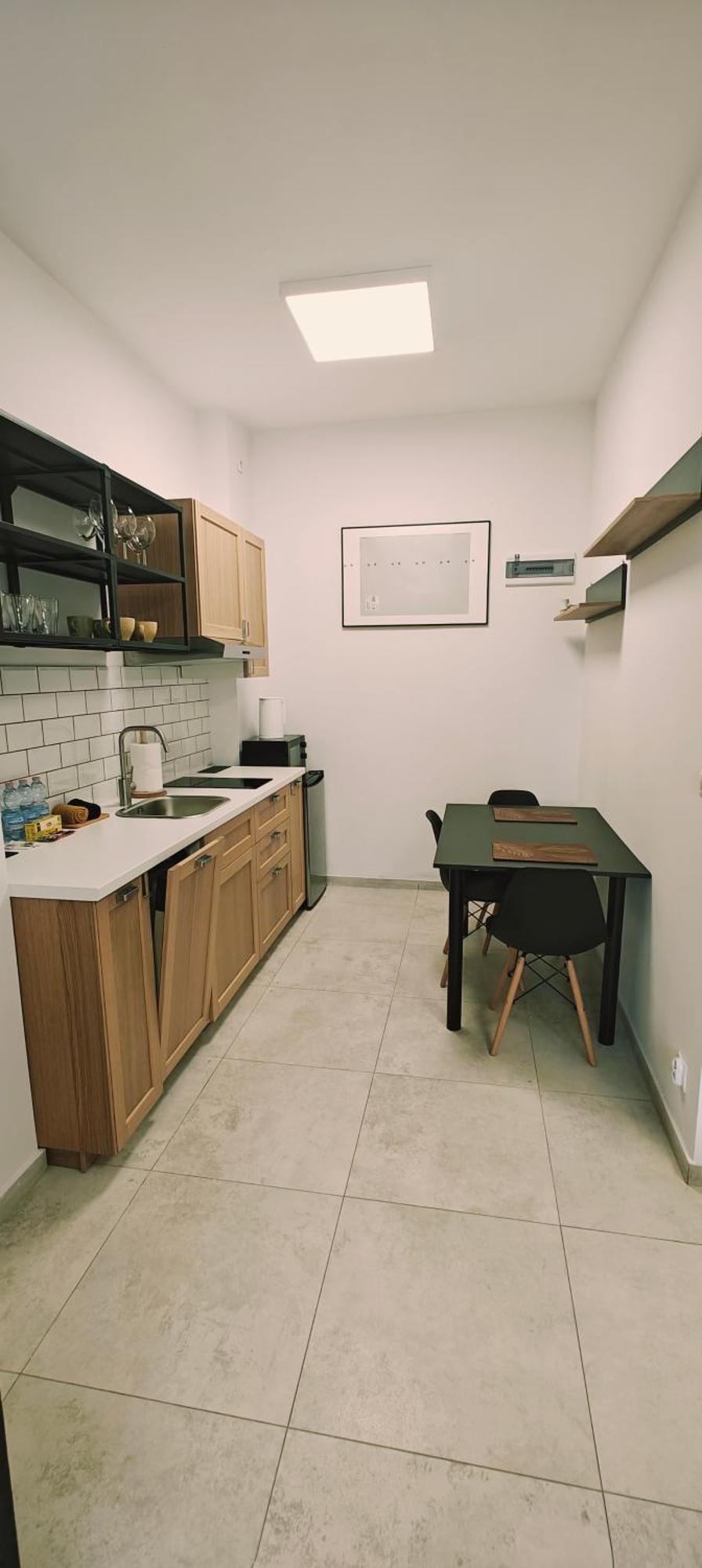 4 Katy Apartment *