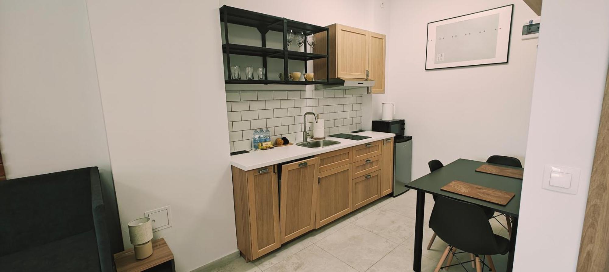 4 Katy Apartment *